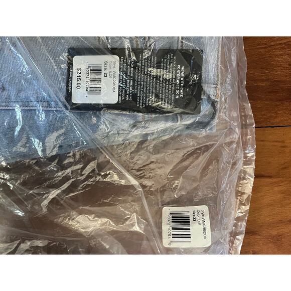 Hudson Jeans Nico Straight distressed dyed Illuminate Ceres 23 NWT - Picture 2 of 3